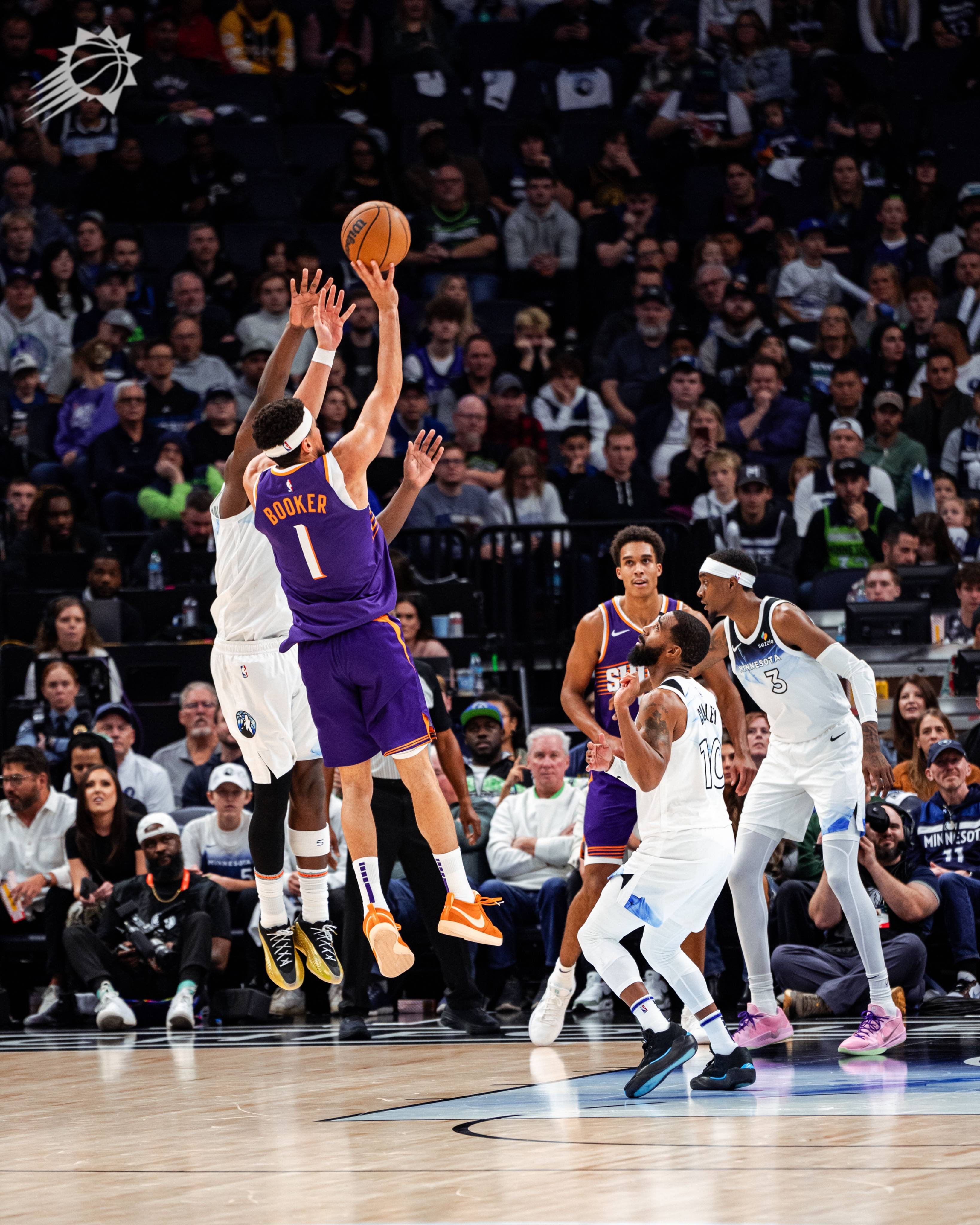 足球买球的APP今晚纽约尼克斯绝杀压哨——NBA常规赛节点到来，震撼外界，身体对抗强度拉满的简单介绍