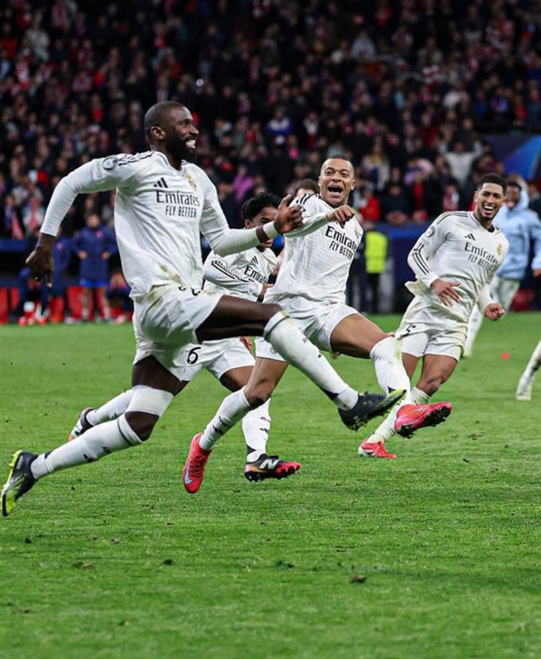 pingbosportsApp下载关于赛地聚焦：德国杯赛后热度飙升，拜仁慕尼黑止住颓势，底气十足，细节决定成败的信息