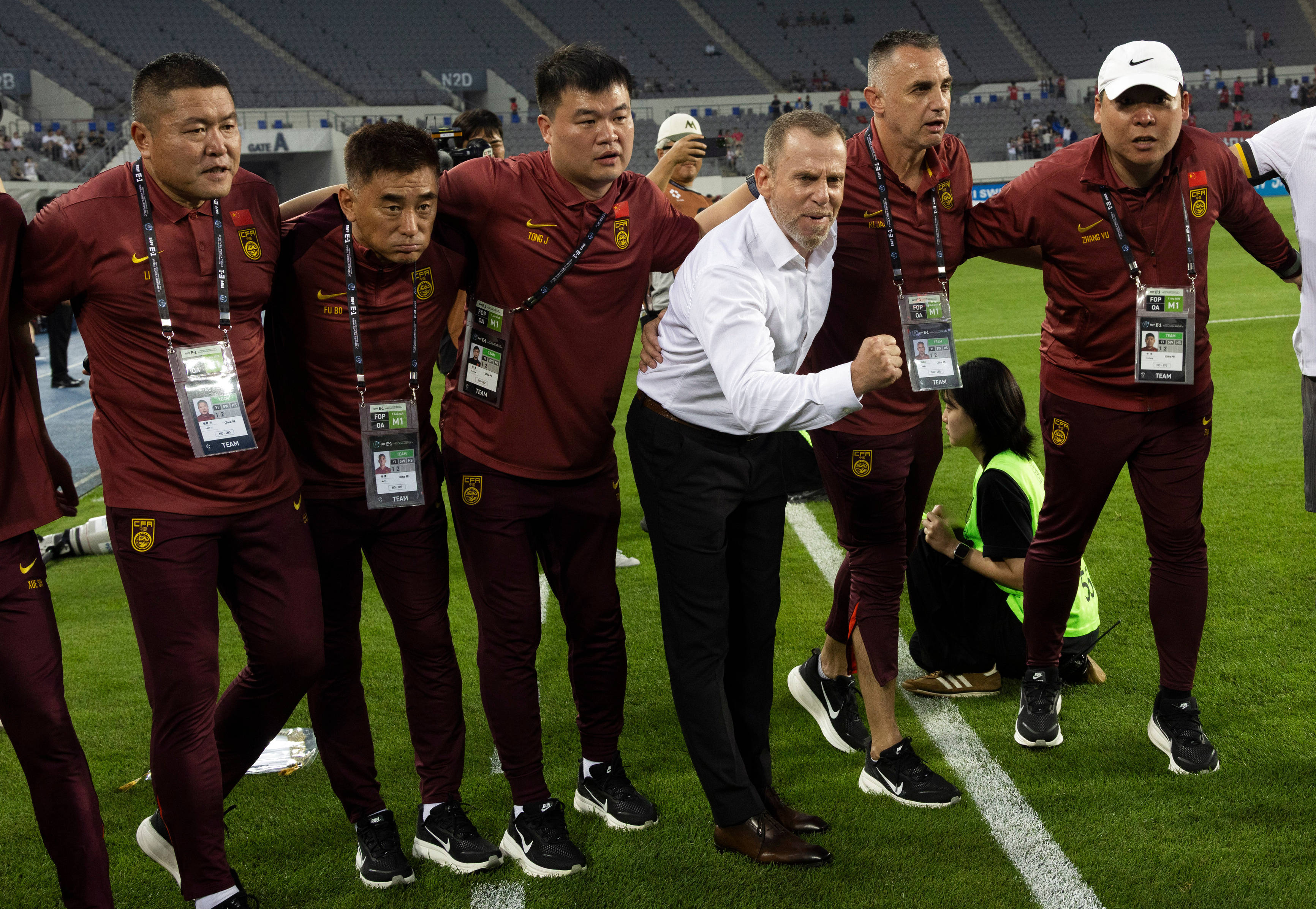 关于今晚本菲卡备战足总杯；内部沟通细节曝光；信心回归；赛程密集仍需轮换的信息