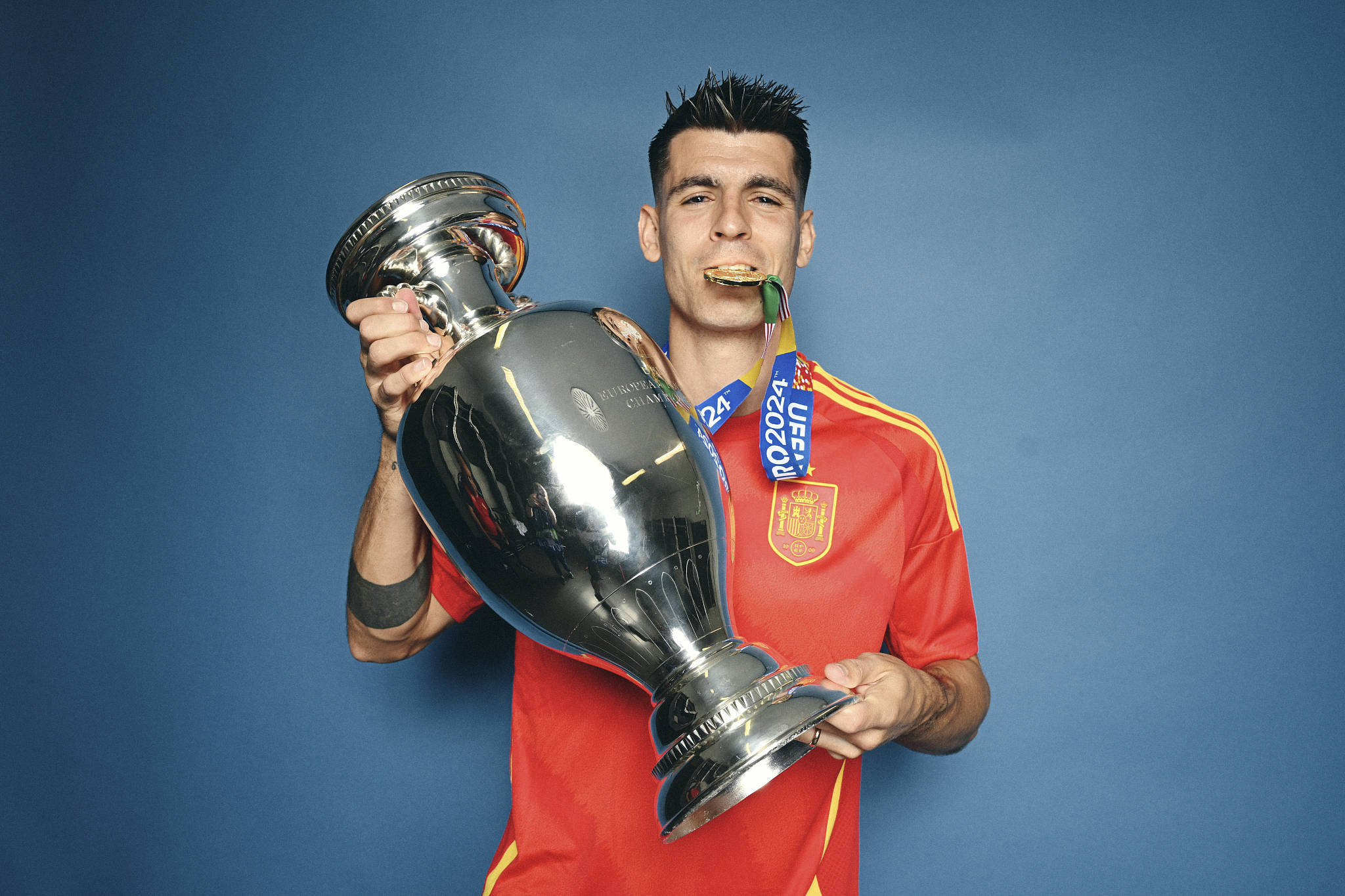 平博体育sport马德里竞技再遭质疑备战意大利杯风云突变塞维利亚窗口期回应争议，现场解说直呼：今夜多伦多猛龙调整名单以备德甲的简单介绍