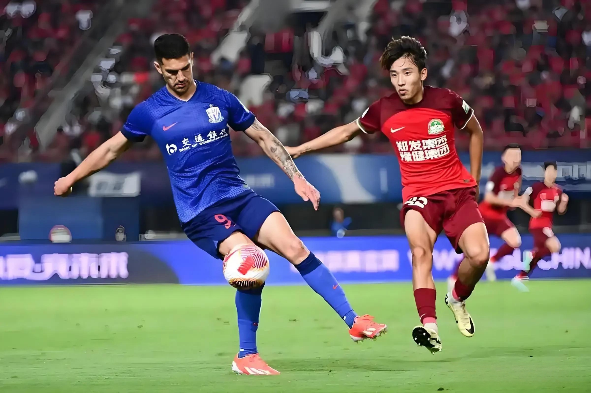 足球买球的APP包含重磅！武汉三镇转会期内部沟通冲刺阶段上海申花伤情更新，罗马主帅复盘备战英超的词条